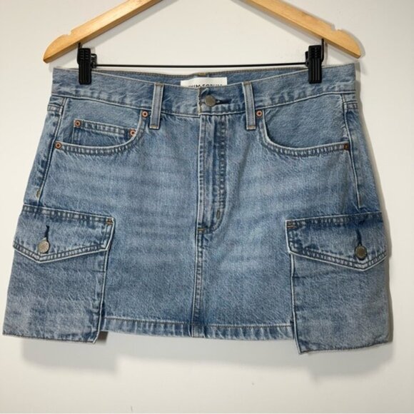 Aritzia Denim Forum The '90s Cargo Mini Denim Skirt size 28 - Picture 5 of 12